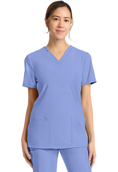 CK832 Achieve 2-Pocket V-Neck Top Ciel Blue