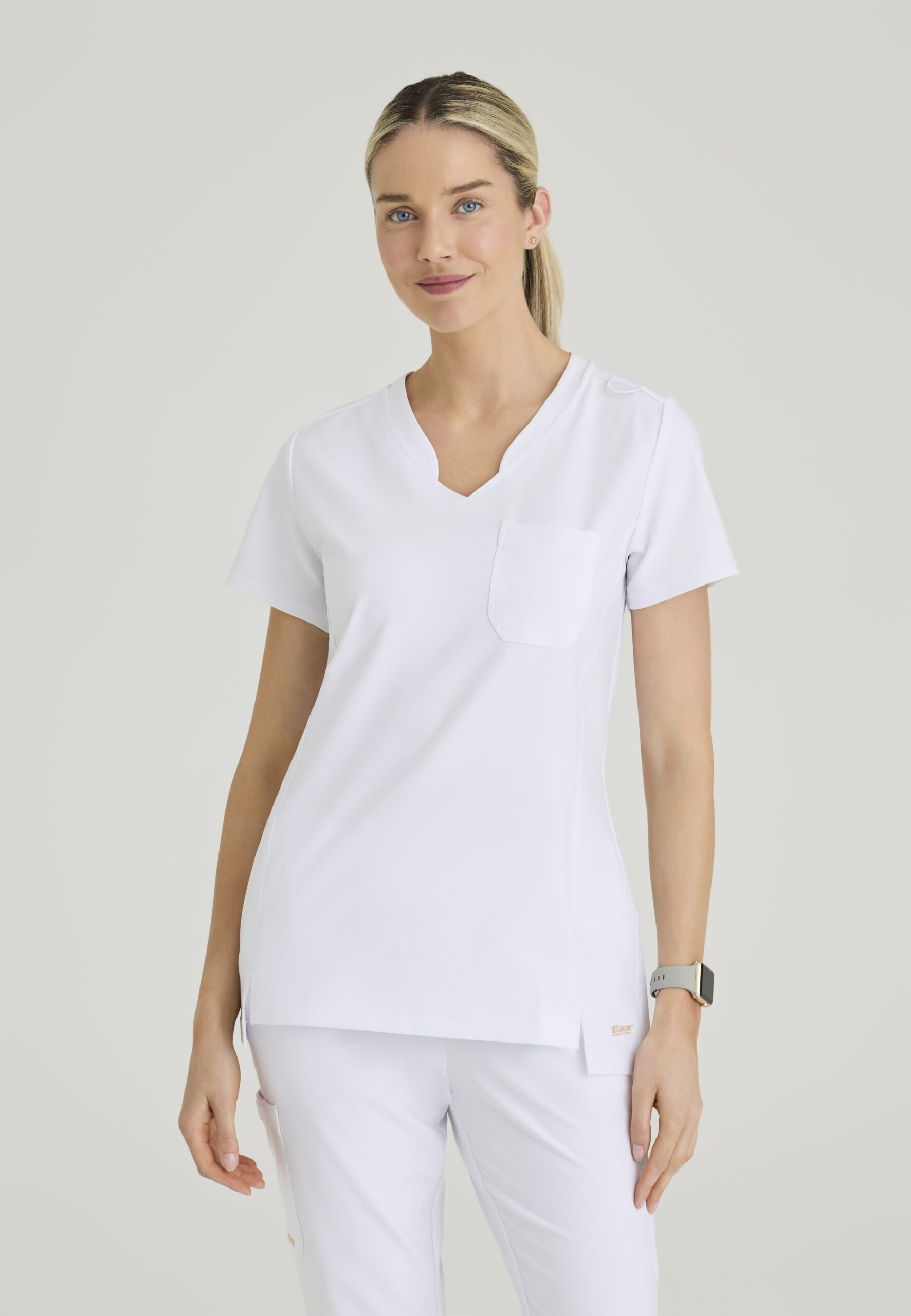 GSST181 Evolve Stretch Sway Tuck-In Top White